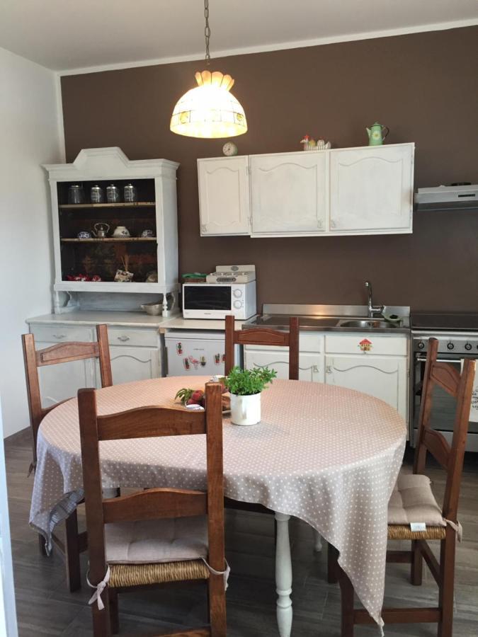 Alchimia House Apartment Cisano sul Neva Екстериор снимка